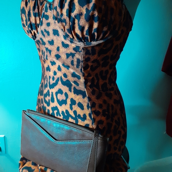 Blashe Dress - Picture 3 of 5